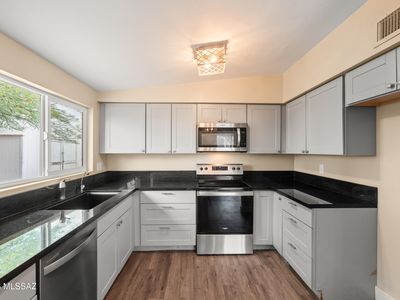 7045 N Camino De La Tierra
