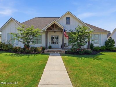 1001 Crepe Myrtle Dr