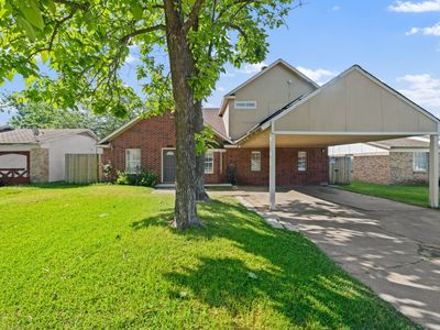1104 Carmody Dr