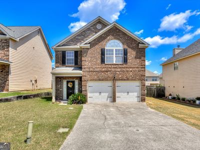 575 Village East Cir