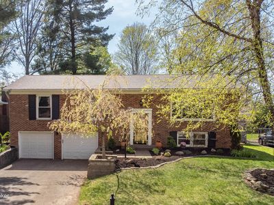 Property at 9812 Meadow Vale Dr, Meadow Vale, KY