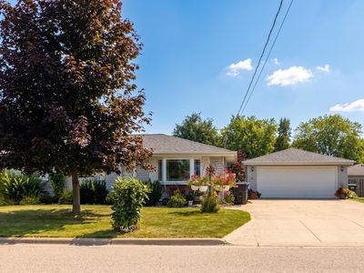 N4131 Garvey Ave