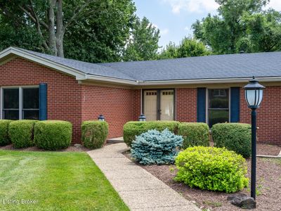 9814 Boxford Ct