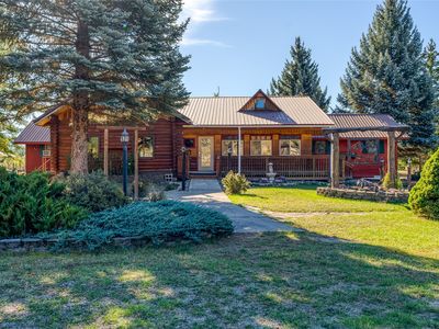 2237 Grave Creek Rd