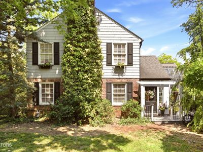 225 Ailsie Dr