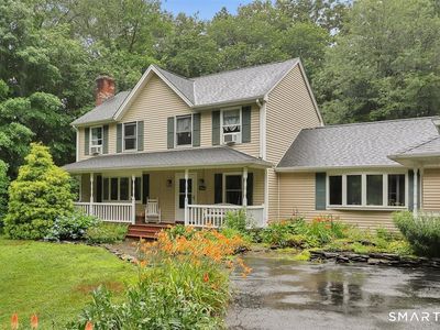 11 Brookside Court
