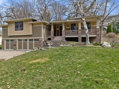 220 Glenbrook Rd N