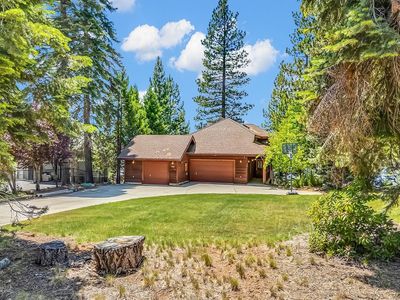 1285 Lassen View Dr
