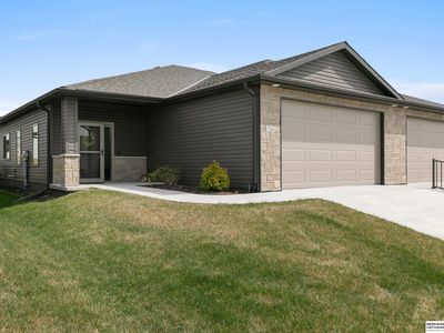 326 Deep Water Dr