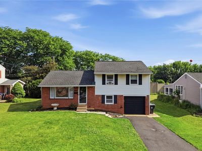 1445 Exeter Rd