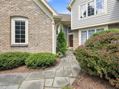 140 Regatta Dr