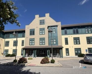 38 Hope Street #1108