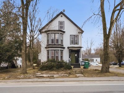 69 Main St