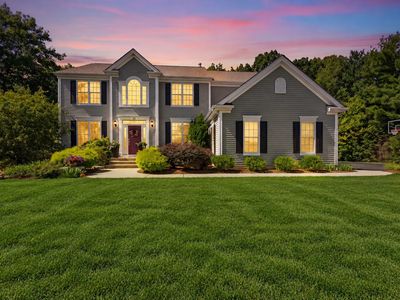 32 Howarth Dr
