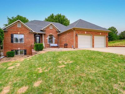 2733 Trotters Ln