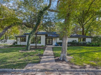 3605 Overton Park Dr E