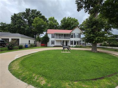 1715 N Garland Ave