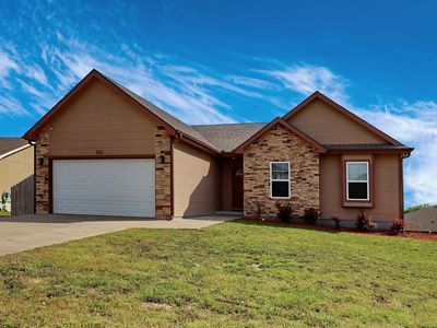 202 Kelly Ln