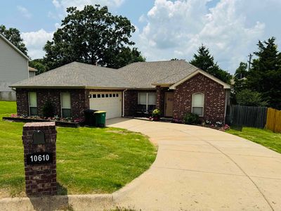 10610 Rockbrook Dr