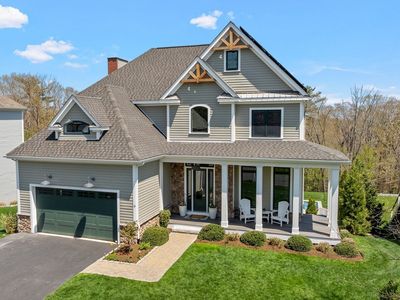 9 Manor Way