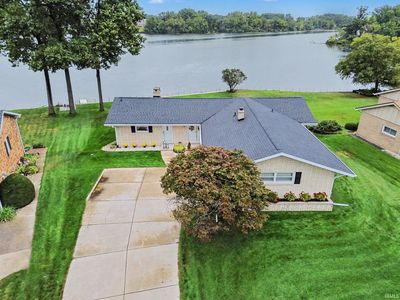 327 Manchester Dr