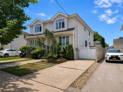 40 Ardmore Ave
