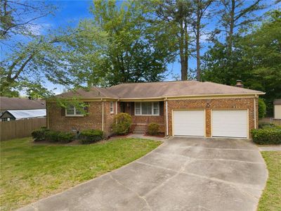935 Coloma Dr