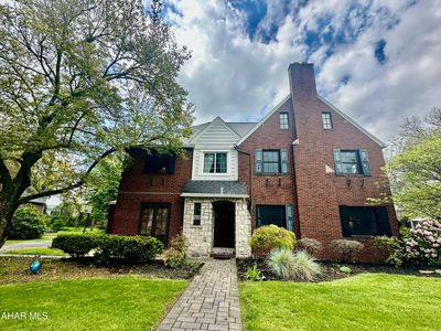 3510 Oneida Ave