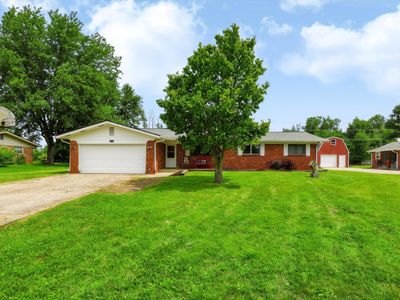 6461 Warren Ln