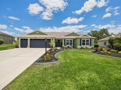4750 Sawgrass Lake Cir