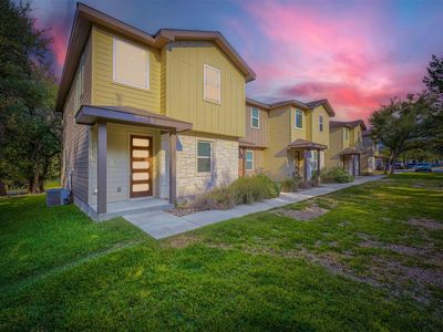 18800 Hogan Cir Unit 107