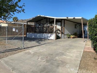 25114 Avenida Valencia