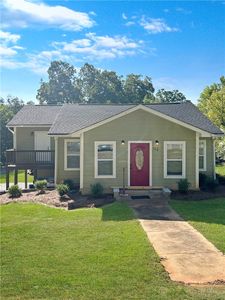 Property at 116 E 20th St, Lanett, AL