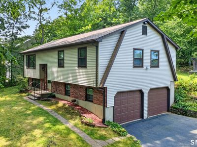 Property at 102 Colony Road, Seymour, CT