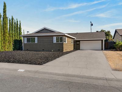 6129 Marwick Way