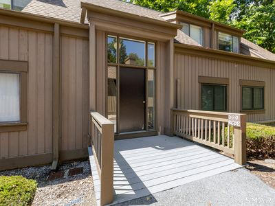 590 Heritage Village #E