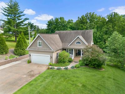 662 Lakewood Dr