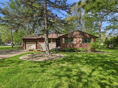 5056 Bronson Dr