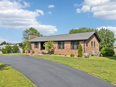 301 Valleyview Ct