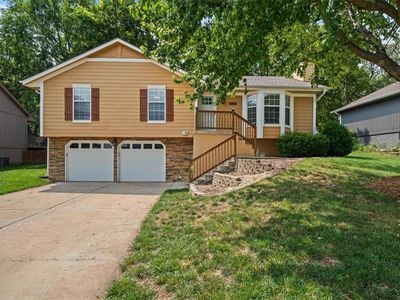 1712 NE Whitestone Dr