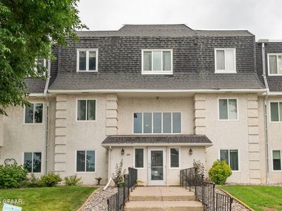 815 Duke Dr APT 215