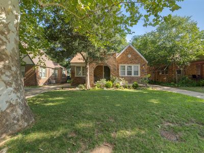 2321 NW 22nd St