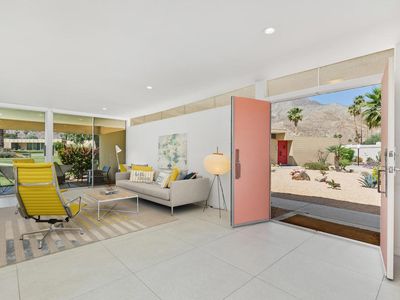 72491 El Paseo #1103