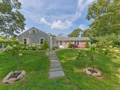 28 Frazar Rd