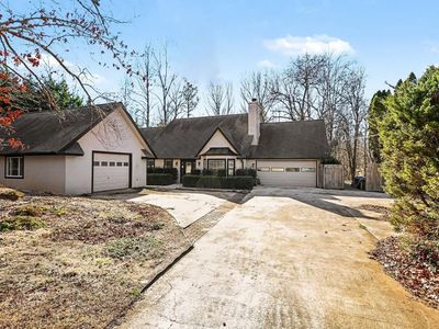 5479 Dorsett Shoals Rd