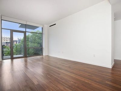 280 Metropolitan Ave APT 3B