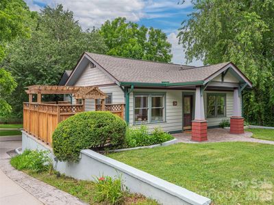 136 Assembly St