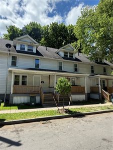 13-17 Mohawk St