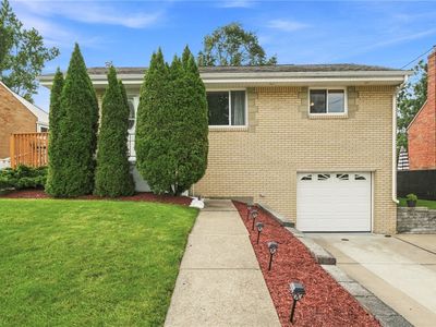 459 Lois Dr