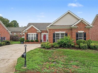115 Stillmere Ct